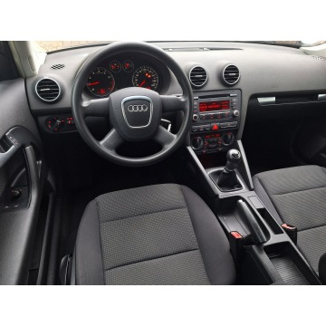 Audi A3  Hatchback 2007,  1.6 benzyna - Na sprzedaż za 18 900 zł - Olsztyn - zdjęcie 5