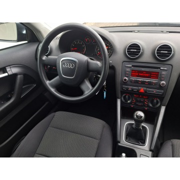 Audi A3  Hatchback 2007,  1.6 benzyna - Na sprzedaż za 18 900 zł - Olsztyn - zdjęcie 8