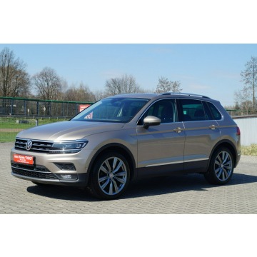 Volkswagen Tiguan - Highline dsg+łopatki  panorama kamera navi hak 4 motion serwis w aso