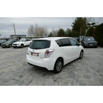 Toyota Verso  Minivan/Van 2017,  1.6 diesel - Na sprzedaż za 39 900 zł - Grójec - zdjęcie 3