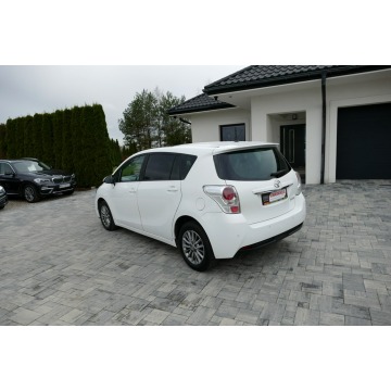 Toyota Verso  Minivan/Van 2017,  1.6 diesel - Na sprzedaż za 39 900 zł - Grójec - zdjęcie 4