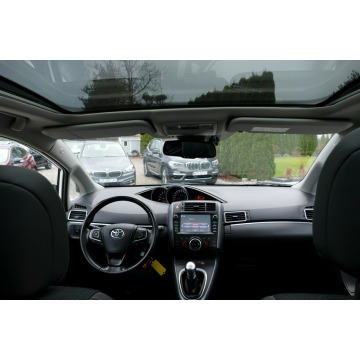 Toyota Verso  Minivan/Van 2017,  1.6 diesel - Na sprzedaż za 39 900 zł - Grójec - zdjęcie 5
