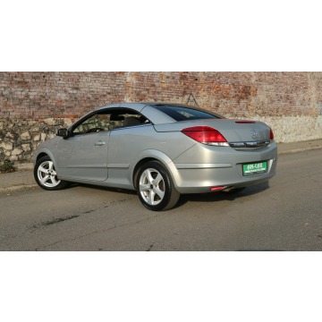 Opel Astra  Kabriolet 2006,  1.6 benzyna - Na sprzedaż za 11 900 zł - Bytom - zdjęcie 6