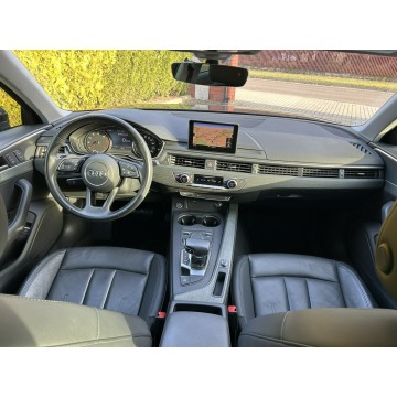 Audi A4  Sedan/Limuzyna 2018,  2.0 benzyna, automat - Na sprzedaż za 69 700 zł - Tarnów - zdjęcie 12