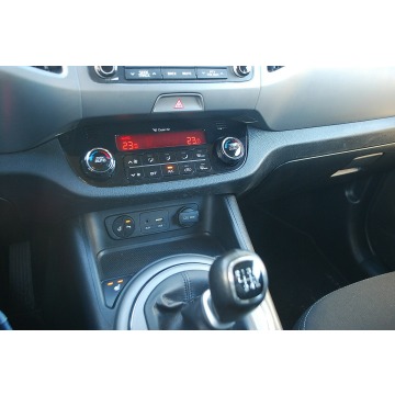Kia Sportage  SUV 2015,  1.6 benzyna - Na sprzedaż za 47 900 zł - Słupsk - zdjęcie 10