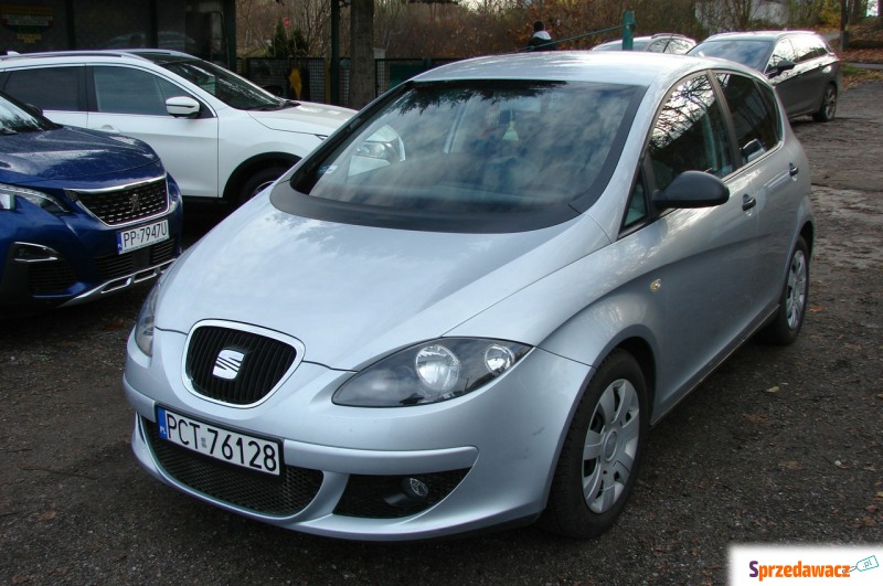 Seat Altea  Hatchback 2006,  1.6 benzyna - Na sprzedaż za 9 999,00 zł - Piła