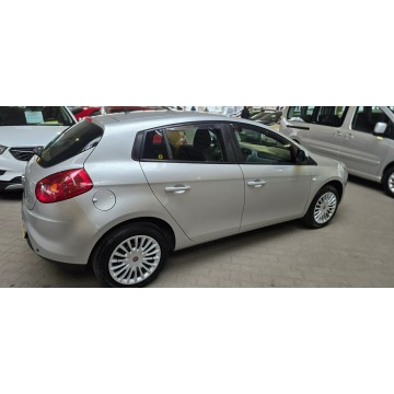 Fiat Bravo  Hatchback 2009,  1.6 diesel - Na sprzedaż za 13 900 zł - Mysłowice - zdjęcie 8