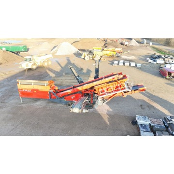 przesiewacz Terex finlay 674