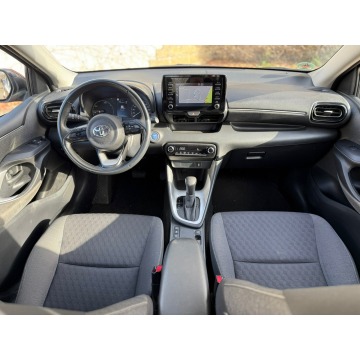 Toyota Yaris  Hatchback 2020,  1.5 benzyna, automat - Na sprzedaż za 64 500 zł - Tarnowskie Góry - zdjęcie 6