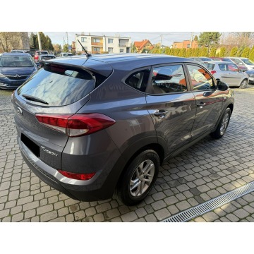 Hyundai Tucson  SUV 2016,  1.6 benzyna - Na sprzedaż za 57 900 zł - Orzech - zdjęcie 5