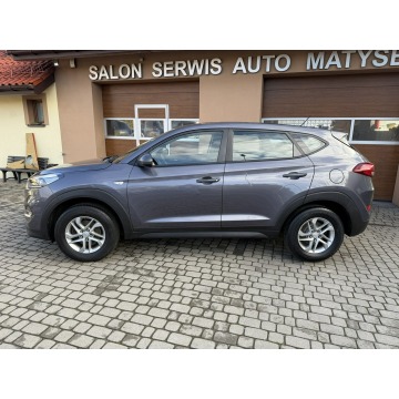 Hyundai Tucson  SUV 2016,  1.6 benzyna - Na sprzedaż za 57 900 zł - Orzech - zdjęcie 10