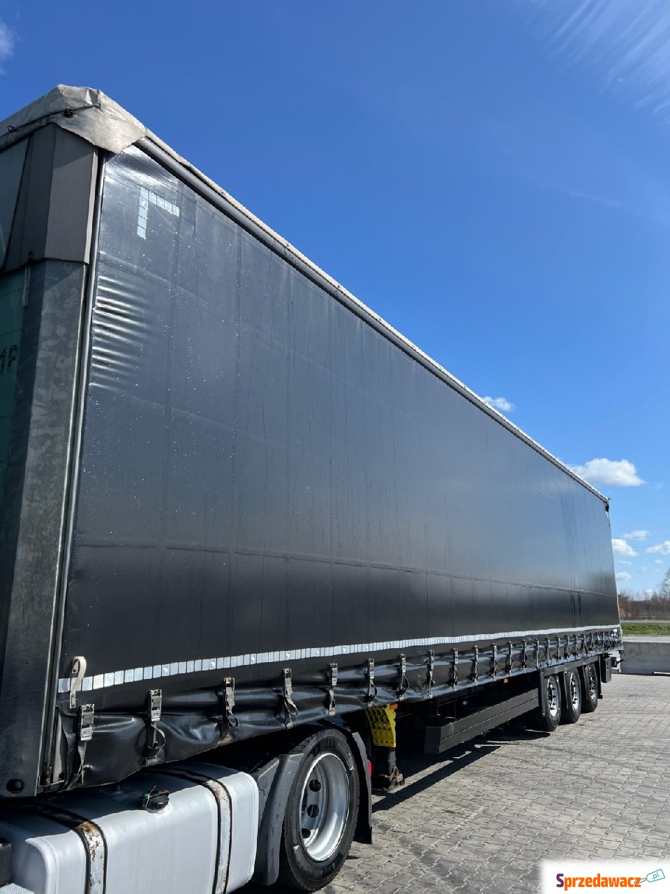 Naczepa Schmitz Cargobull SCB *...