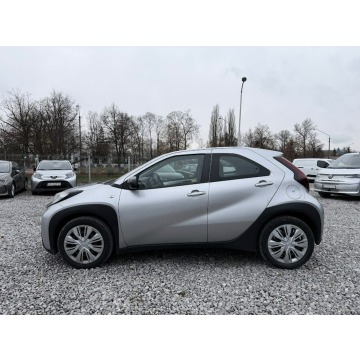 Toyota Aygo  Hatchback 2022,  1.0 benzyna, automat - Na sprzedaż za 54 735 zł - Warszawa - zdjęcie 7