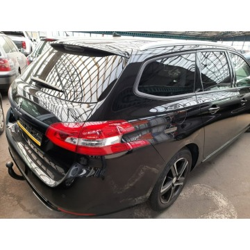 Peugeot 308  Kombi 2016,  1.6 diesel - Na sprzedaż za 29 800 zł - Mysłowice - zdjęcie 5