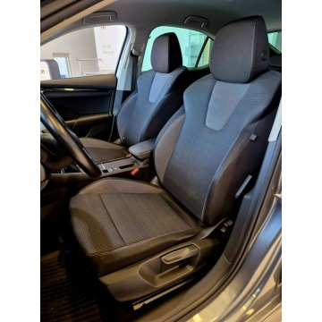 Skoda Octavia  Sedan/Limuzyna 2022,  1.5 benzyna - Na sprzedaż za 61 900 zł - Kraków - zdjęcie 10