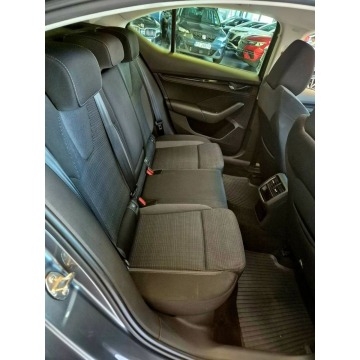 Skoda Octavia  Sedan/Limuzyna 2022,  1.5 benzyna - Na sprzedaż za 61 900 zł - Kraków - zdjęcie 12