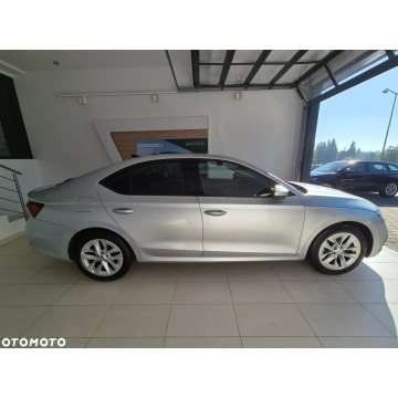 Skoda Octavia  Sedan/Limuzyna 2021,  2.0 diesel - Na sprzedaż za 63 900 zł - Kraków - zdjęcie 5