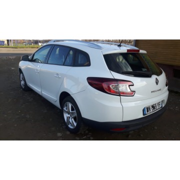 Renault Megane 2015,  1.5 diesel - Na sprzedaż za 28 905 zł - Jasło - zdjęcie 2