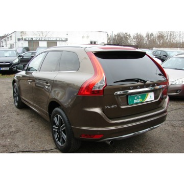 Volvo   SUV 2017,  2.0 diesel - Na sprzedaż za 59 900 zł - Piła - zdjęcie 3