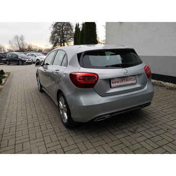 Mercedes - Benz  2017,  1.6 benzyna - Na sprzedaż za 59 900 zł - Strzegom - zdjęcie 8