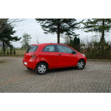 Toyota Yaris  Hatchback 2007,  1.0 benzyna - Na sprzedaż za 6 900,00 zł - Słupsk - zdjęcie 4