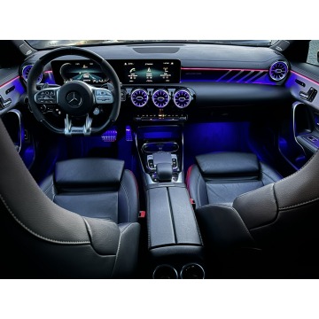 Mercedes - Benz CLA-klasa  Sedan/Limuzyna 2020,  2.0 benzyna, automat - Na sprzedaż za 149 800 zł - Tarnów - zdjęcie 7