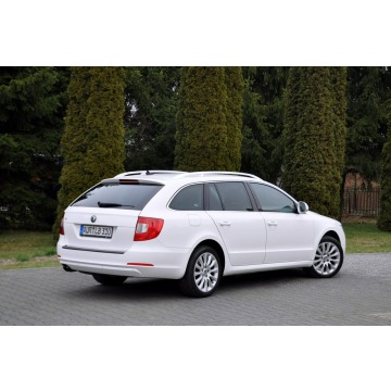 Skoda Superb  Kombi 2013,  2.0 diesel, automat - Na sprzedaż za 31 900 zł - Ostrów Mazowiecka - zdjęcie 5