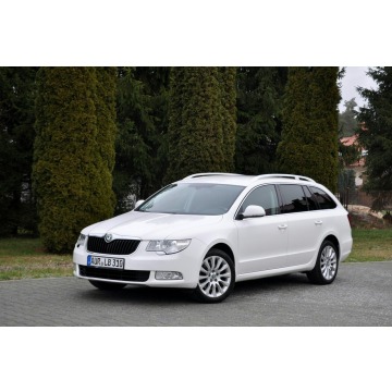 Skoda Superb  Kombi 2013,  2.0 diesel, automat - Na sprzedaż za 31 900 zł - Ostrów Mazowiecka - zdjęcie 10