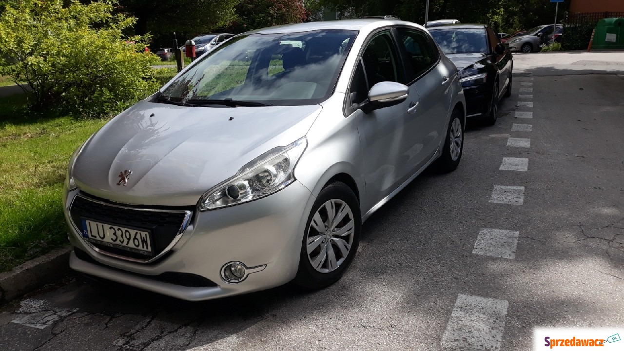 Peugeot 208 2013