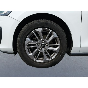 Ford Focus 2022,  1.5 diesel - Na sprzedaż za 55 900 zł - Janki - zdjęcie 11