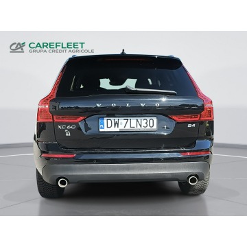 Volvo   SUV 2020,  2.0 benzyna, automat - Na sprzedaż za 113 600 zł - Janki - zdjęcie 6
