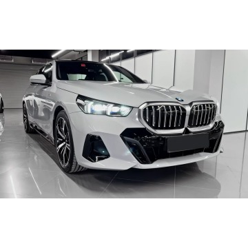 BMW Seria 5  Sedan/Limuzyna 2024,  2.0 diesel, automat - Na sprzedaż za 295 935 zł - Warszawa - zdjęcie 3