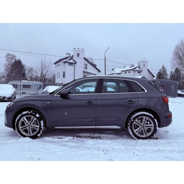 Audi Q5  SUV 2023,  2.0 benzyna, automat - Na sprzedaż za 165 900 zł - Warszawa - zdjęcie 10