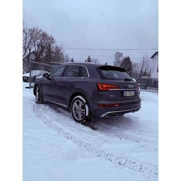 Audi Q5  SUV 2023,  2.0 benzyna, automat - Na sprzedaż za 165 900 zł - Warszawa - zdjęcie 9