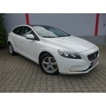 Volvo V40  Hatchback 2014,  1.6 benzyna - Na sprzedaż za 36 900 zł - Częstochowa - zdjęcie 3