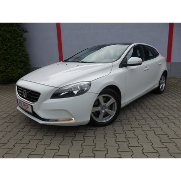 Volvo V40  Hatchback 2014,  1.6 benzyna - Na sprzedaż za 36 900 zł - Częstochowa - zdjęcie 2