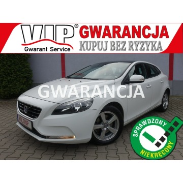 Volvo V40 - 1,6i Panorama Klimatronik Alu Światła dzienne rej.2015 VIP Gwarancja