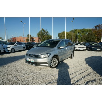 Volkswagen Touran  Minivan/Van 2022,  2.0 diesel, automat - Na sprzedaż za 65 000 zł - Poznań - zdjęcie 2
