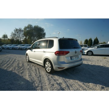 Volkswagen Touran  Minivan/Van 2022,  2.0 diesel, automat - Na sprzedaż za 65 000 zł - Poznań - zdjęcie 8