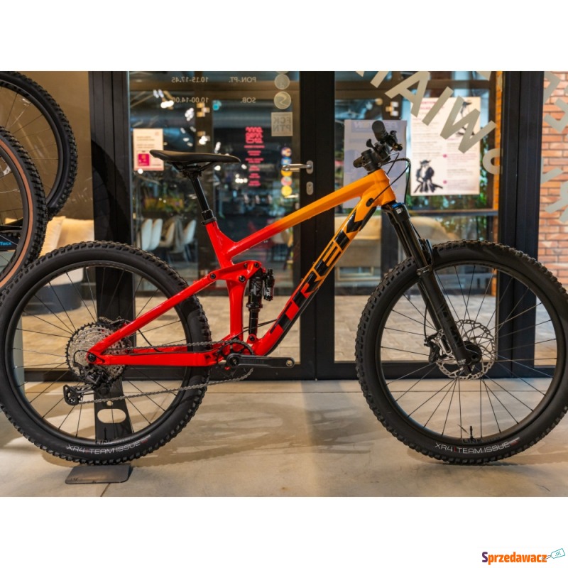 Trek Remedy 8 Radioactive Red to...
