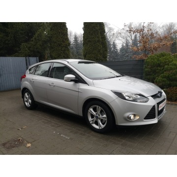 Ford Focus 2012,  1.0 benzyna - Na sprzedaż za 23 900 zł - Strzegom - zdjęcie 4