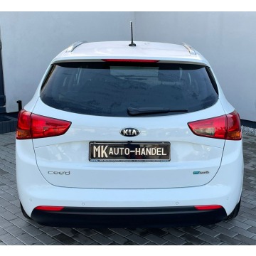 Kia Ceed  Kombi 2014,  1.6 diesel - Na sprzedaż za 19 900 zł - Pyzdry - zdjęcie 5