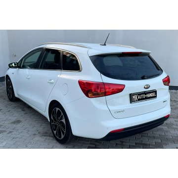 Kia Ceed  Kombi 2014,  1.6 diesel - Na sprzedaż za 19 900 zł - Pyzdry - zdjęcie 6
