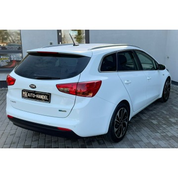 Kia Ceed  Kombi 2014,  1.6 diesel - Na sprzedaż za 19 900 zł - Pyzdry - zdjęcie 4