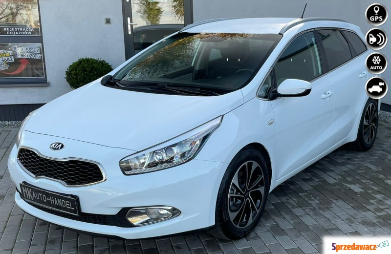 Kia Ceed  Kombi 2014,  1.6 diesel - Na sprzedaż za 19 900 zł - Pyzdry