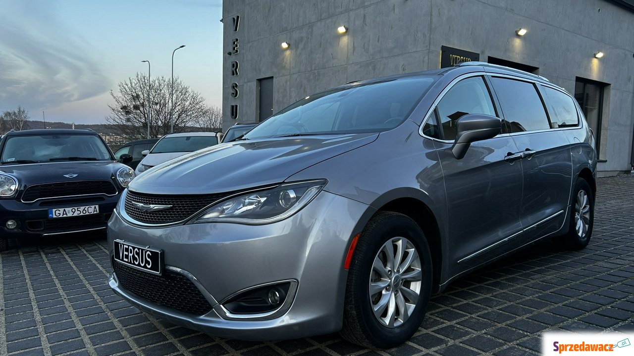 Chrysler Pacifica 2019
