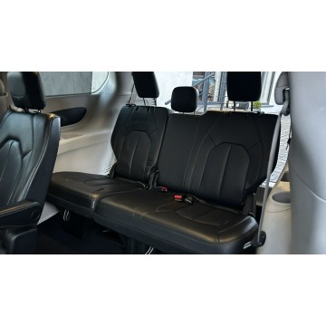 Chrysler Pacifica  Minivan/Van 2019,  3.6 benzyna, automat - Na sprzedaż za 74 900 zł - Gdynia - zdjęcie 10