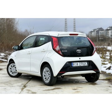 Toyota Aygo  Hatchback 2021,  1.0 benzyna - Na sprzedaż za 29 900 zł - Rzeszów - zdjęcie 11