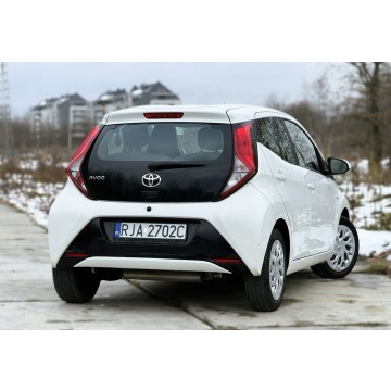 Toyota Aygo  Hatchback 2021,  1.0 benzyna - Na sprzedaż za 29 900 zł - Rzeszów - zdjęcie 10