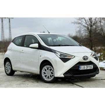 Toyota Aygo  Hatchback 2021,  1.0 benzyna - Na sprzedaż za 32 500 zł - Rzeszów - zdjęcie 6